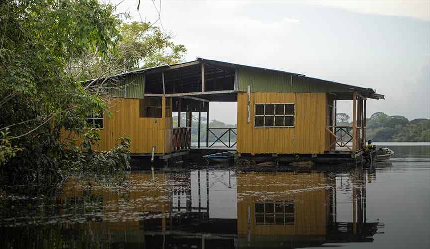 HMR300 used at a remote water house