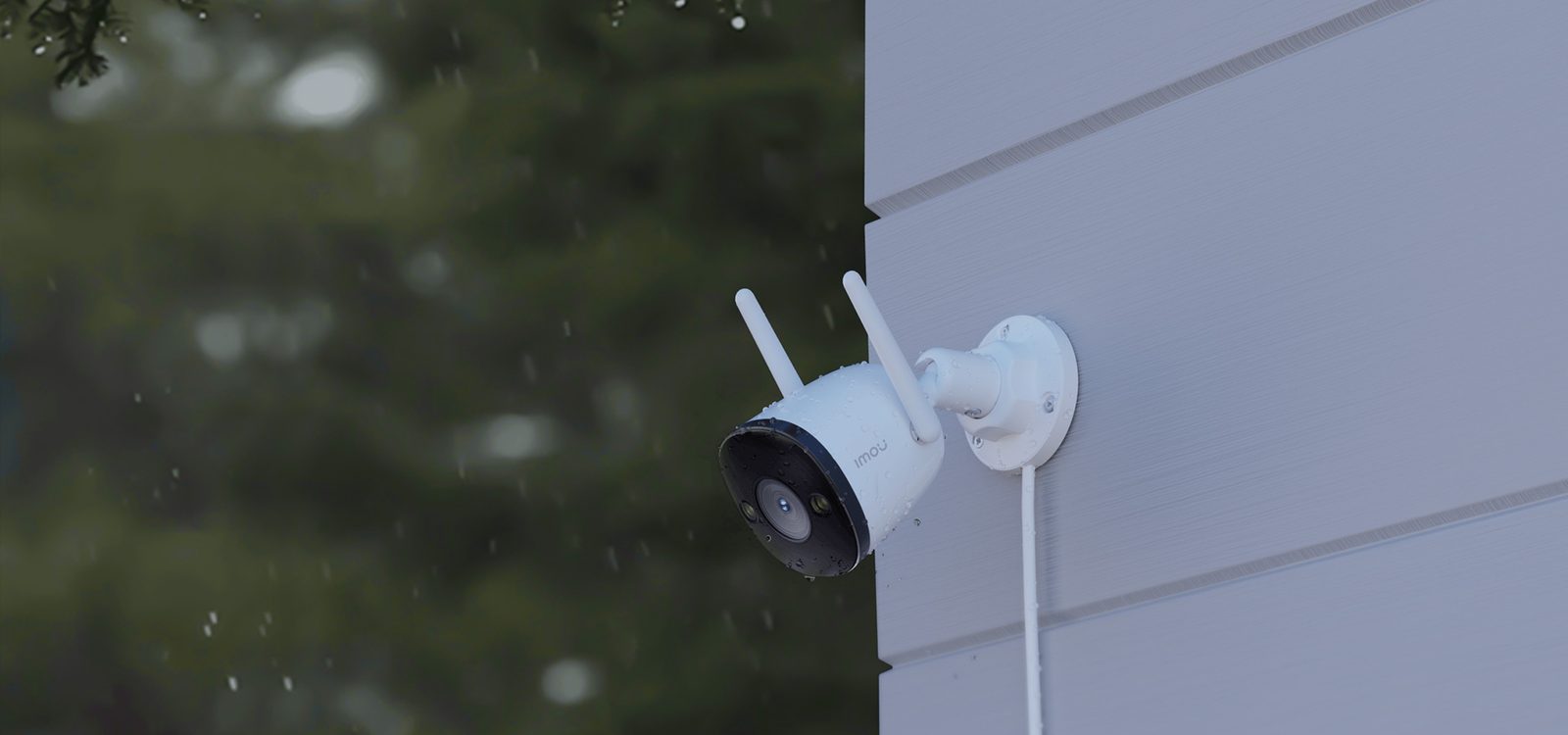 IMOU Bullet 3 working in rain, IP67 weatherproof